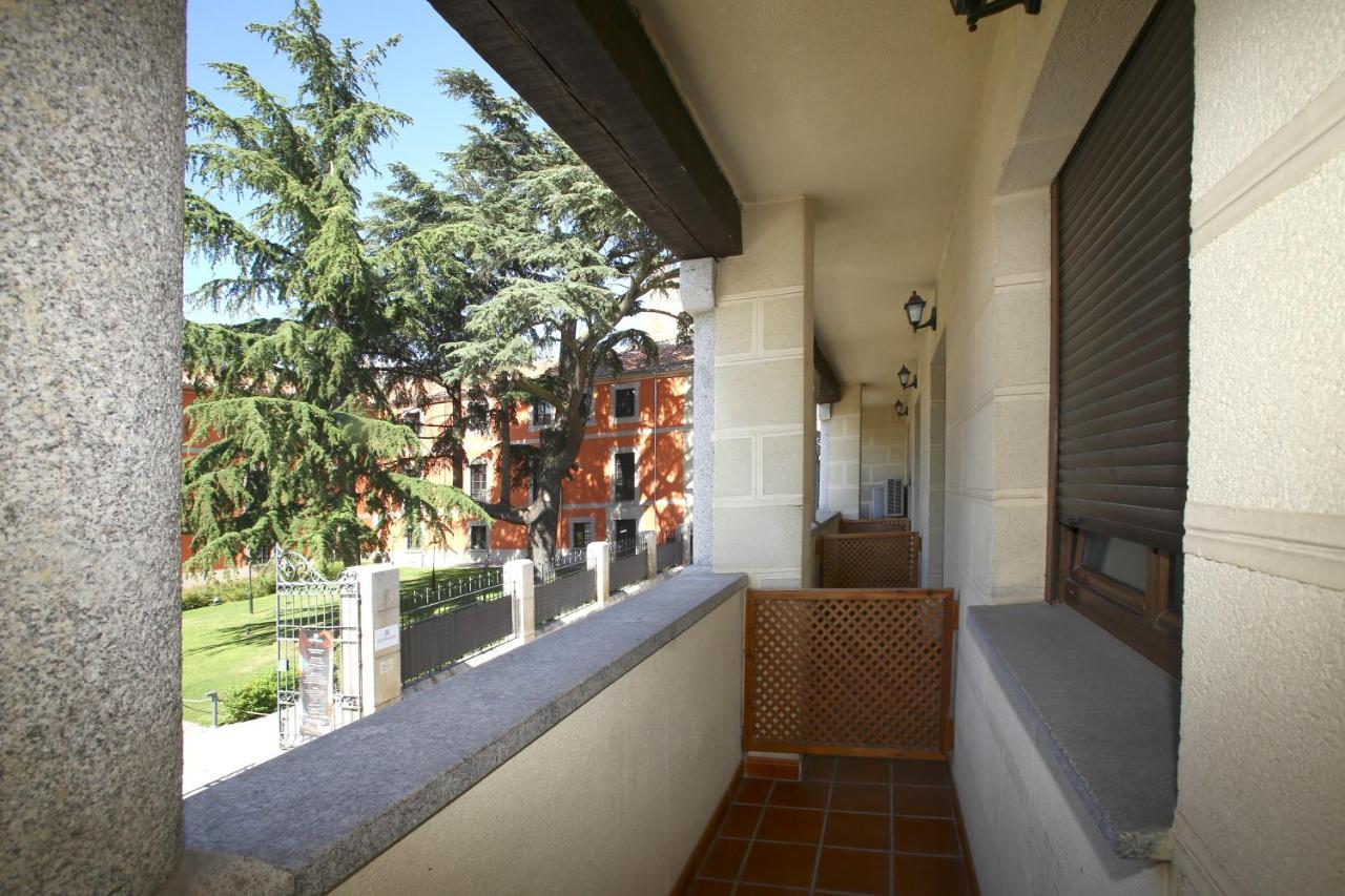 Hotel Arco San Vicente Ávila Exterior foto