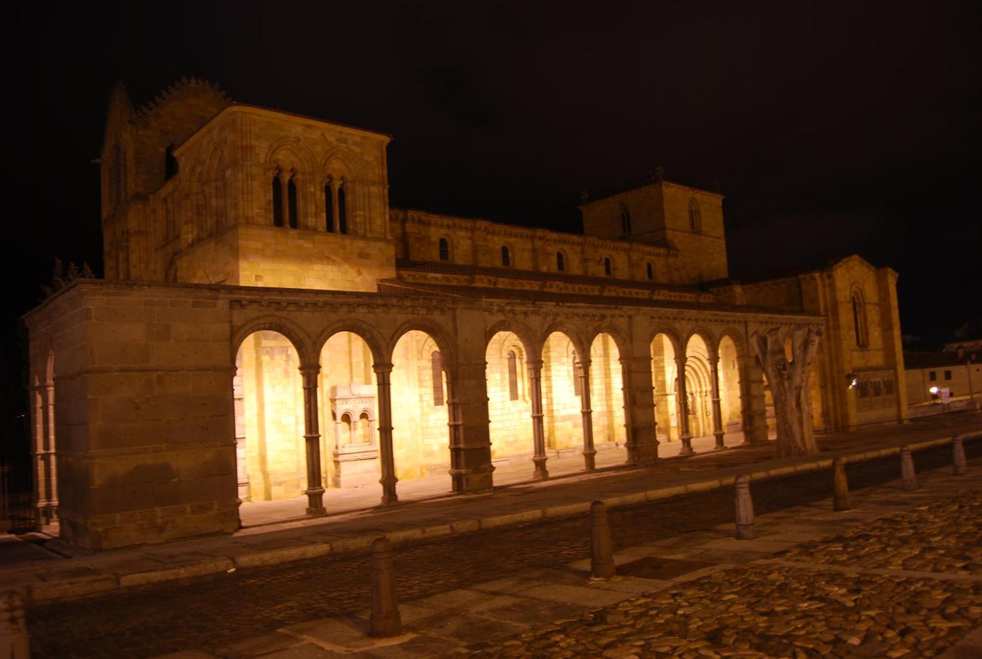 Hotel Arco San Vicente Ávila Exterior foto