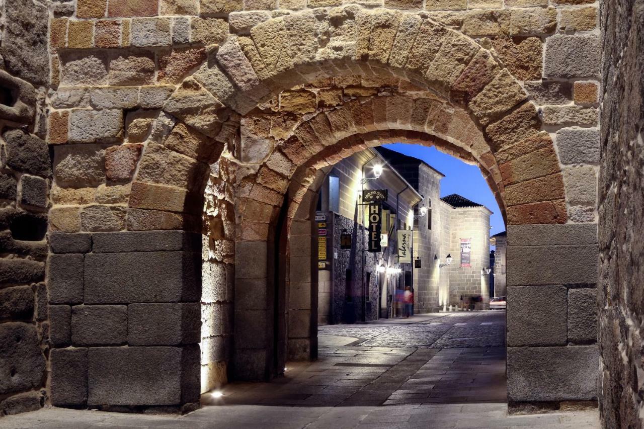 Hotel Arco San Vicente Ávila Exterior foto