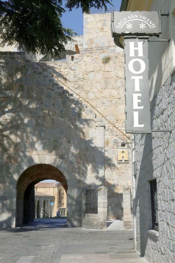 Hotel Arco San Vicente Ávila Exterior foto